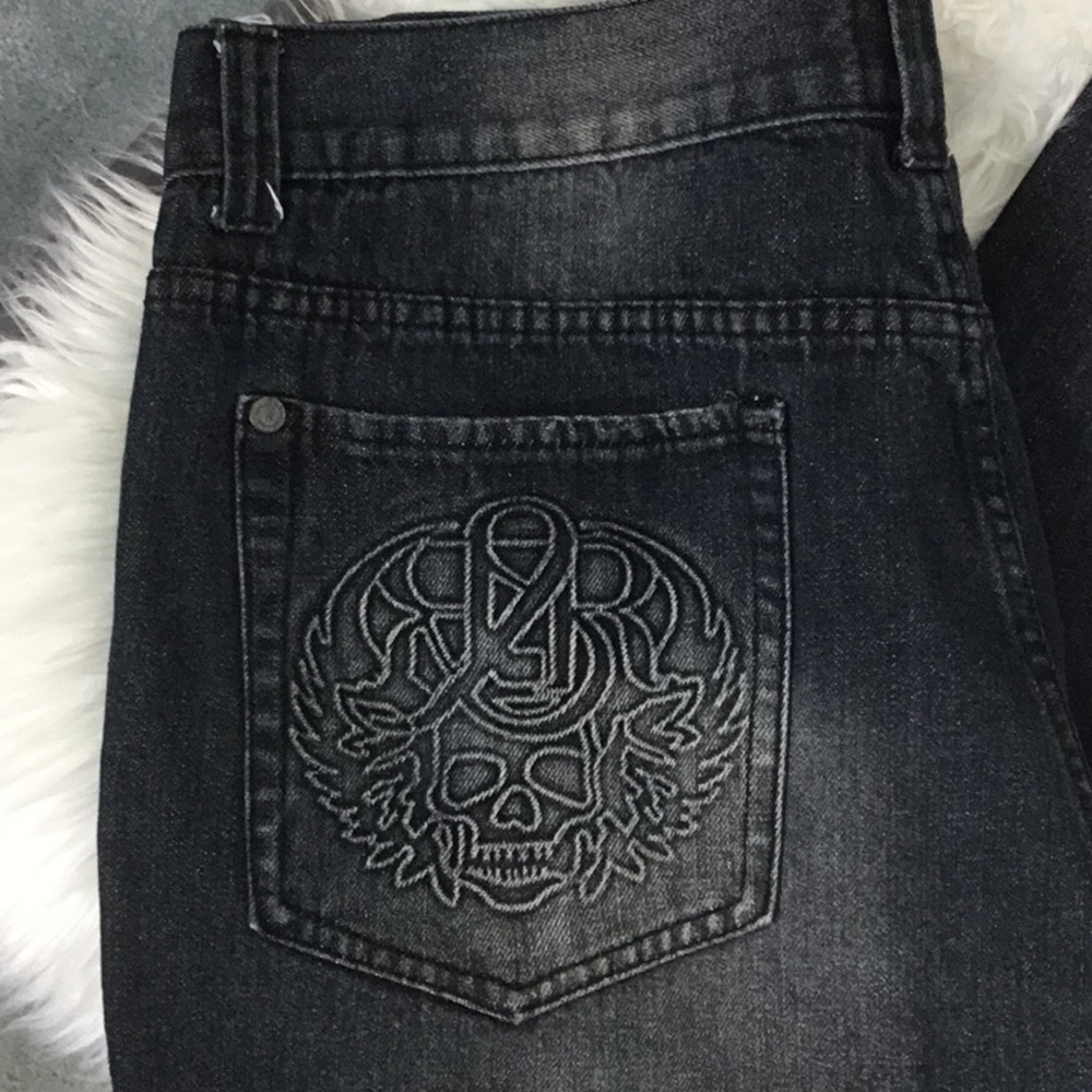 Rock & Republic Men's Relaxed Jeans in Washed Black